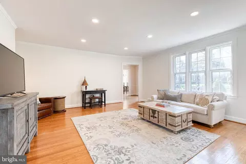 Living - 106 Goodale Rd, Baltimore, MD 21212 photo 2 of 2