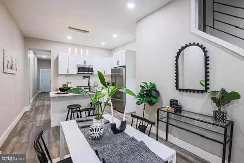 1728 Ruxton Ave, Baltimore, MD 21216