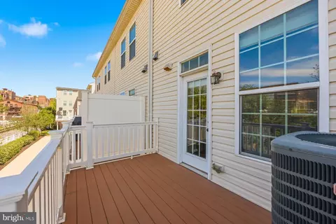 Exterior - 738 S Macon St, Baltimore, MD 21224 photo 3 of 3