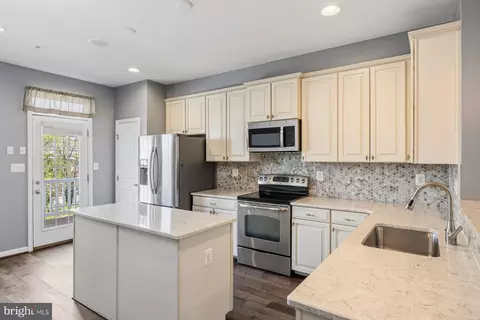 Kitchen - 738 S Macon St, Baltimore, MD 21224 photo 1 of 3