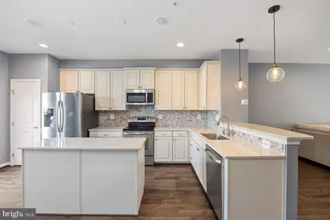 Kitchen - 738 S Macon St, Baltimore, MD 21224 photo 3 of 3