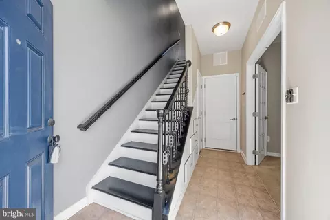 Entry Way - 738 S Macon St, Baltimore, MD 21224 photo 1 of 5