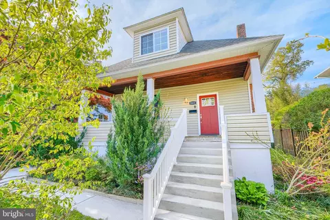 3105 Juneau Pl, Baltimore, MD 21214