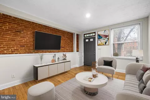 2214 Fleet St, Baltimore, MD 21231