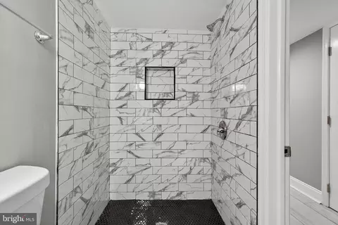 Bath - 320 S Pulaski St, Baltimore, MD 21223 photo 9 of 9