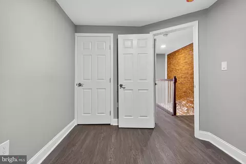 Entry Way - 320 S Pulaski St, Baltimore, MD 21223 photo 9 of 11