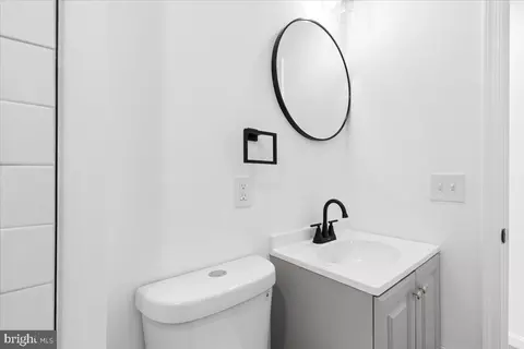Bath - 822 E North Ave, Baltimore, MD 21202 photo 8 of 8