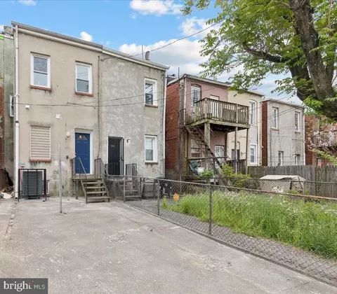 Exterior - 822 E North Ave, Baltimore, MD 21202 photo 5 of 5