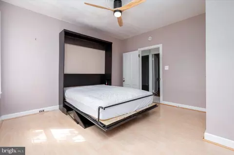 Bedroom - 1450 Riverside Ave, Baltimore, MD 21230 photo 2 of 4