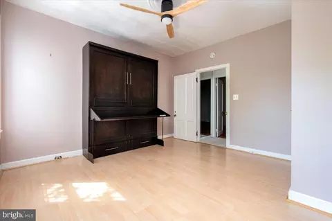 Bedroom - 1450 Riverside Ave, Baltimore, MD 21230 photo 1 of 4