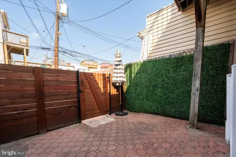 Exterior - 1450 Riverside Ave, Baltimore, MD 21230 photo 4 of 8