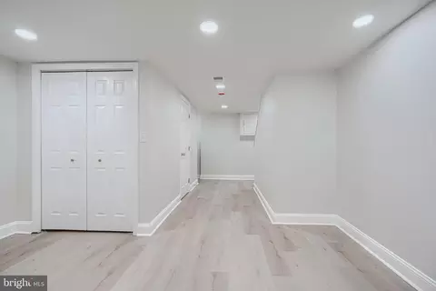 Entry Way - 3234 Elmley Ave, Baltimore, MD 21213 photo 2 of 2