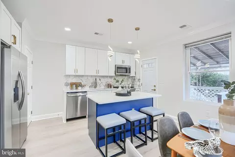 Kitchen - 3234 Elmley Ave, Baltimore, MD 21213 photo 1 of 5