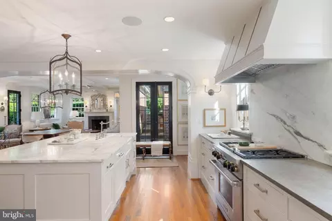 Kitchen - 216 Chancery Rd, Baltimore, MD 21218 photo 2 of 7
