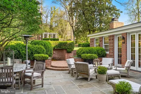 Exterior - 216 Chancery Rd, Baltimore, MD 21218 photo 8 of 18