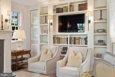 Living - 216 Chancery Rd, Baltimore, MD 21218 photo 6 of 6