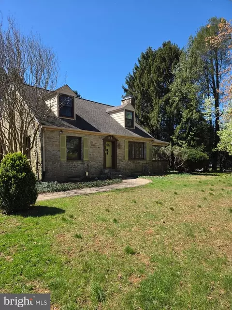 2119 Edmondson Ave, Catonsville, MD 21228