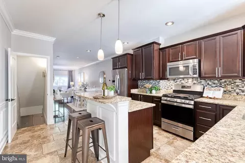 Kitchen - 263 S East Ave, Baltimore, MD 21224 photo 4 of 5