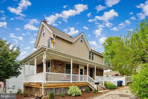 3500 Mactavish Ave, Baltimore, MD 21229
