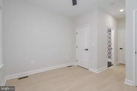 Entry Way - 1645 Normal Ave, Baltimore, MD 21213 photo 8 of 9