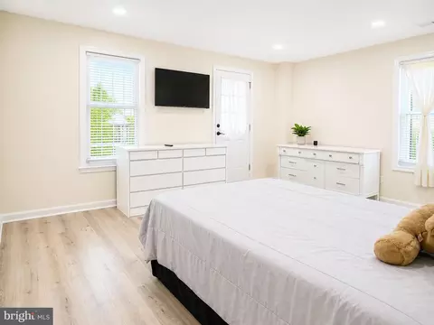 Bedroom - 3630 Old Frederick Rd, Baltimore, MD 21229 photo 4 of 4