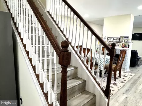 Entry Way - 3630 Old Frederick Rd, Baltimore, MD 21229 photo 3 of 4