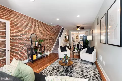 280 S Robinson St, Baltimore, MD 21224