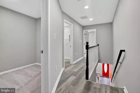 Entry Way - 2512 E Monument St, Baltimore, MD 21205 photo 8 of 9