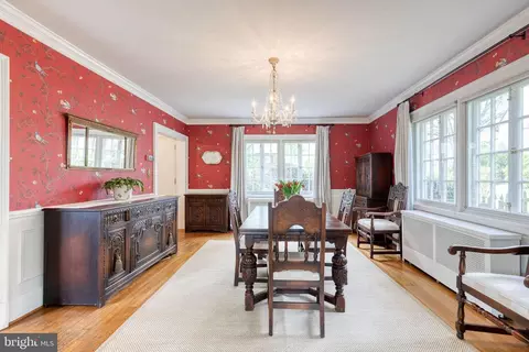 Dining - 202 Taplow Rd, Baltimore, MD 21212 photo 6 of 8