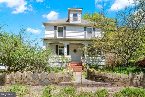 4310 Biddison Ln, Baltimore, MD 21206