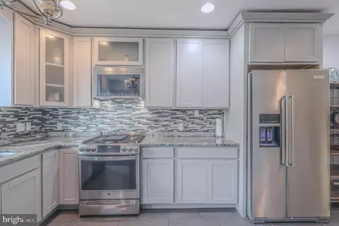 Kitchen - 1139 Scott St, Baltimore, MD 21230 photo 2 of 2