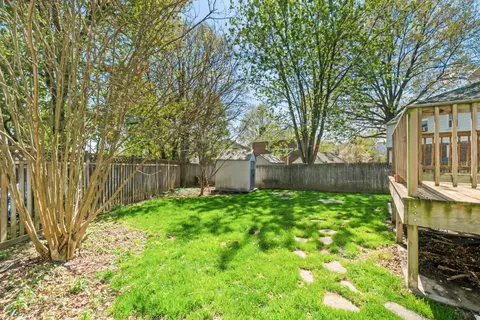 Exterior - 4203 Barrington Rd, Baltimore, MD 21229 photo 6 of 7