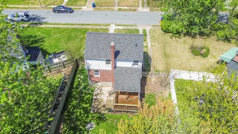 View/Area - 4203 Barrington Rd, Baltimore, MD 21229 photo 2 of 4