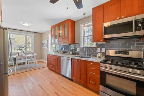 Kitchen - 4203 Barrington Rd, Baltimore, MD 21229 photo 2 of 4