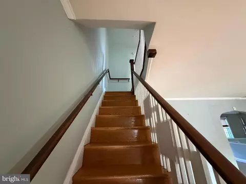 Entry Way - 3514 White Chapel Rd, Baltimore, MD 21215 photo 6 of 17