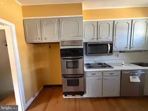 Kitchen - 3514 White Chapel Rd, Baltimore, MD 21215 photo 1 of 3