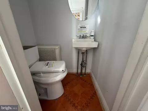 Entry Way - 3514 White Chapel Rd, Baltimore, MD 21215 photo 5 of 17