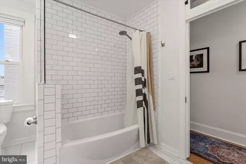 Bath - 3632 Hickory Ave, Baltimore, MD 21211 photo 4 of 4