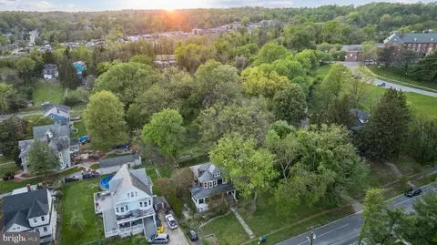 View/Area - 202 S Athol Ave, Baltimore, MD 21229 photo 1 of 3