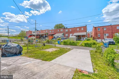 Exterior - 1414 N Decker Ave, Baltimore, MD 21213 photo 4 of 6
