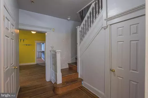 Entry Way - 3128 Baker St, Baltimore, MD 21216 photo 3 of 8