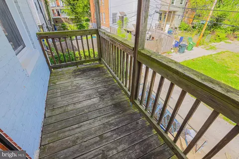 Exterior - 3128 Baker St, Baltimore, MD 21216 photo 9 of 10