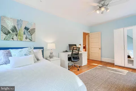 Bedroom - 207 Hawthorne Rd, Baltimore, MD 21210 photo 11 of 15