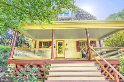 Exterior - 207 Hawthorne Rd, Baltimore, MD 21210 photo 2 of 34