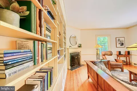 Other - 207 Hawthorne Rd, Baltimore, MD 21210 photo 5 of 29