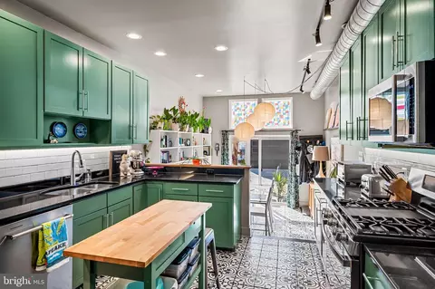 Kitchen - 1240 Riverside Ave, Baltimore, MD 21230 photo 1 of 2