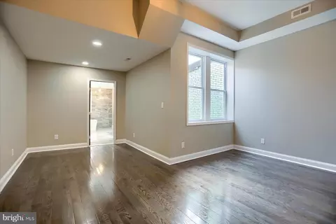 Bedroom - 1811 Madison Ave, Baltimore, MD 21217 photo 1 of 1