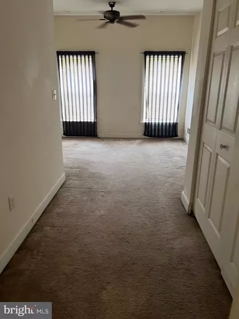 Entry Way - 1121 Mcdonogh St, Baltimore, MD 21213 photo 9 of 9