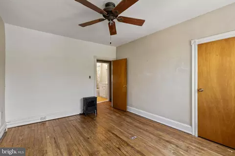 Bedroom - 1915 Griffis Ave, Baltimore, MD 21230 photo 3 of 6