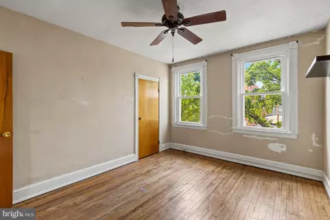 Bedroom - 1915 Griffis Ave, Baltimore, MD 21230 photo 2 of 6